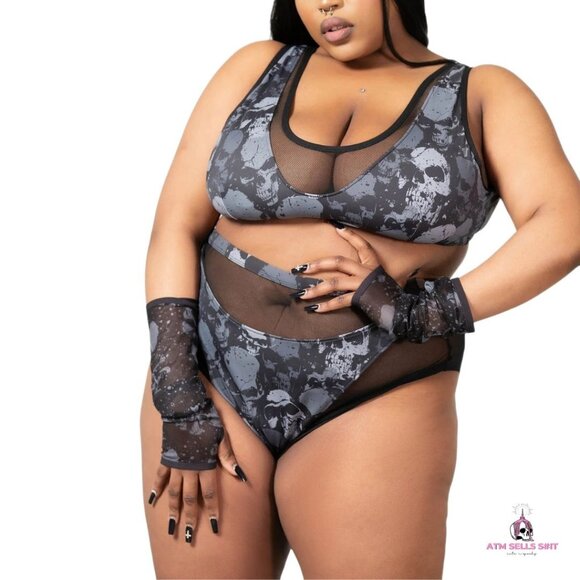 NWT Killstar Tomb Lagoon Skull Print Two-Piece Bikini Swimsuit Plus Size 4XL - Picture 1 of 10